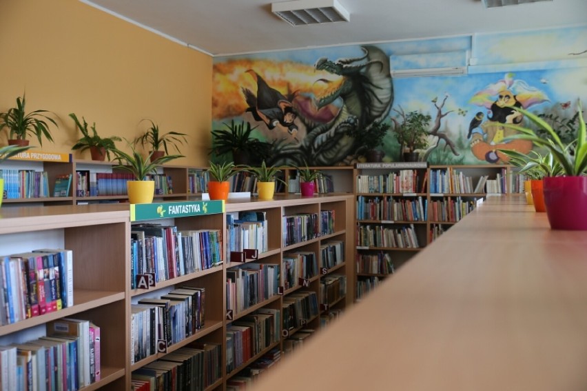 Aplikacja SOWA MOBI w Bibliotece Publicznej w Obornikach. Wygodne wypożyczanie w zasięgu telefonu
