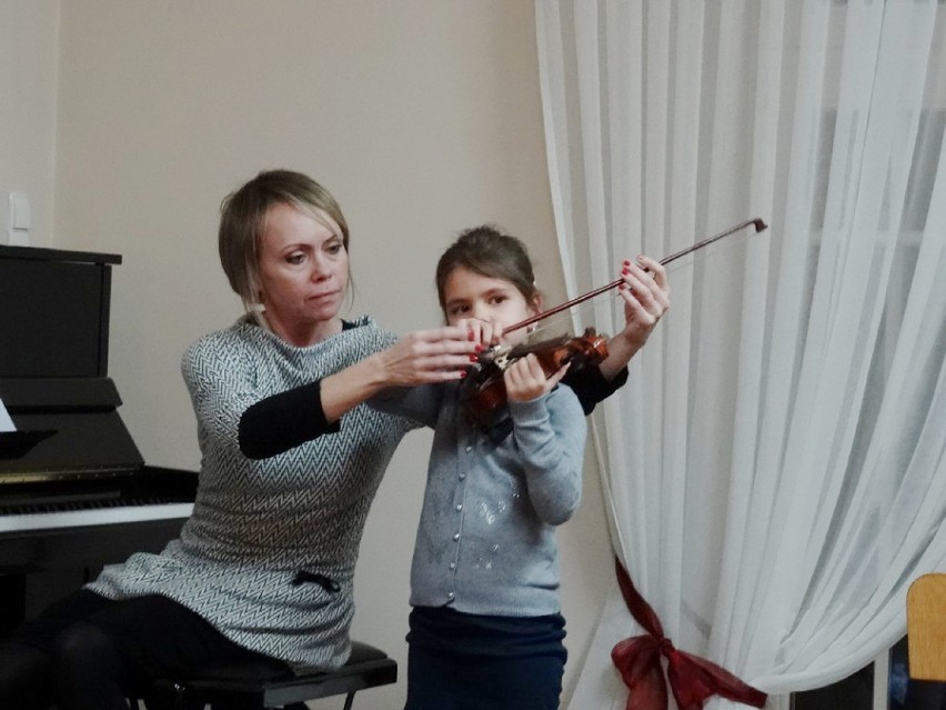 Syców: Koncertowali uczniowie klasy skrzypiec 