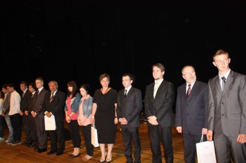 Prezydent Krosna wręczył dla uczniów nagrody