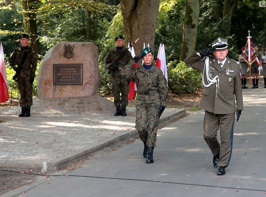 W Szczecinie oddali hołd bohaterom II wojny światowej [ZDJĘCIA]