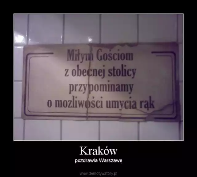 Smog, maczety, czy może studencka pomysłowość? Zobacz czym zasłynął Kraków wśród użytkowników Demotywatorów!