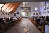 Stowarzyszenie Promyk Nadziei zaprasza na wyjątkowy wieczór uwielbienia w parafii MBKP w Człuchowie pod hasłem "Spotkaj Jezusa"