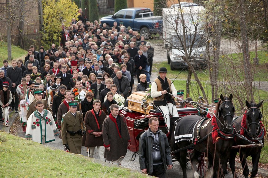 NOWY TARG. Setki osób pożegnały Andrzeja Stocha