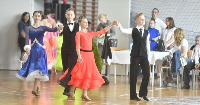 W sobotę w Radomiu rywalizowali tancerze z całej Polski. W sali sportowej "Ekonomika" odbył się  I Ogólnopolski Turniej Tańca Sportowego RejDance Cup.