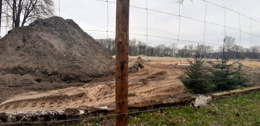 Stadion miejski w Sławnie, w przebudowie