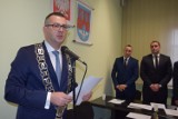 Nowy burmistrz Warty Krystian Krogulecki zaprzysiężony. Przewodniczącym rady pozostał Grzegorz Kopacki (zdjęcia)