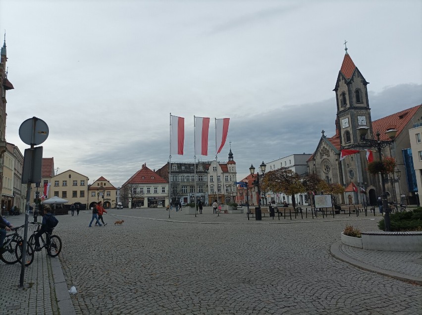 Sprawdzamy. Czy w Tarnowskich Górach wywieszono flagi na Święto Niepodległości?