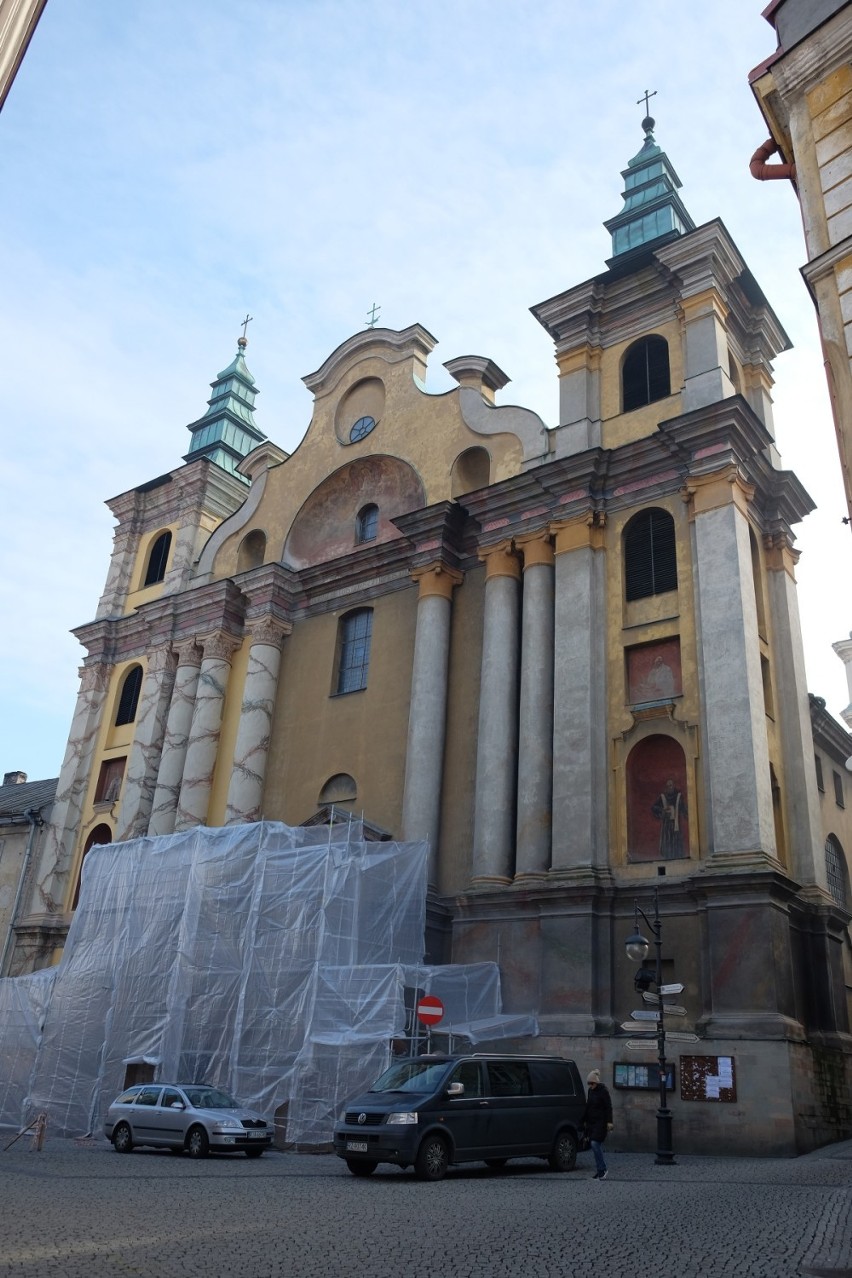 Trwa remont elewacji kościoła św. Marii Magdaleny i...