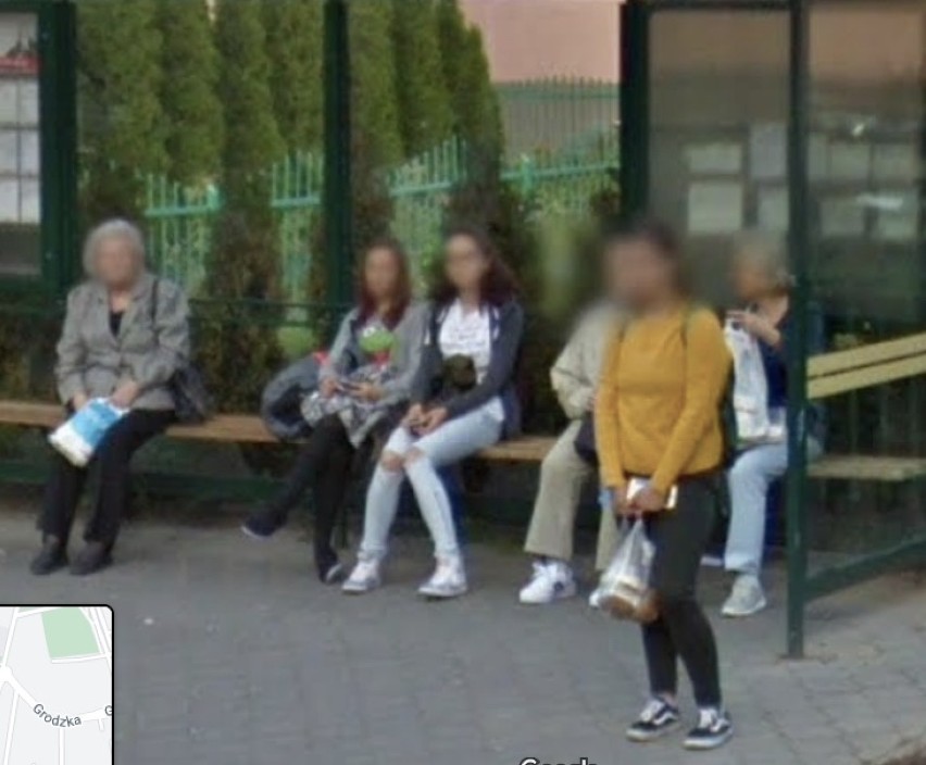 Sądeczanie na przystankach w Google Street View