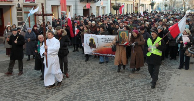 W centrum Lublina odbył się Marsz Krucjaty Różańcowej. Jego ...