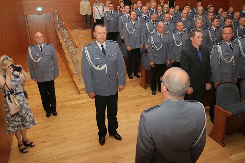 Policjanci z Inowrocławia dostali awanse i odznaczenia [zdjęcia]
