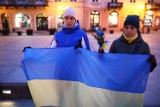 Piotrków solidarny z Ukrainą. Kolejna pikieta w Rynku Trybunalskim 26.02.2022 ZDJĘCIA