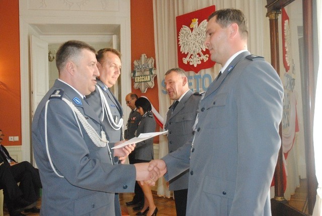 Święto policji w Racocie - kościańscy funkcjonariusze spotkali się w pałacu.