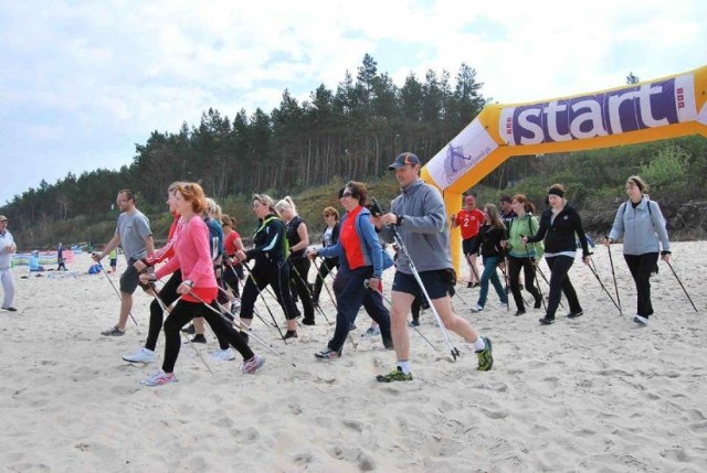 Kąty Rybackie. Miłośnicy sportowej rywalizacji zmierzą się w kolejnym Jesiennym Rajdzie Nordic Walking pt. “W krainie kormoranów”.