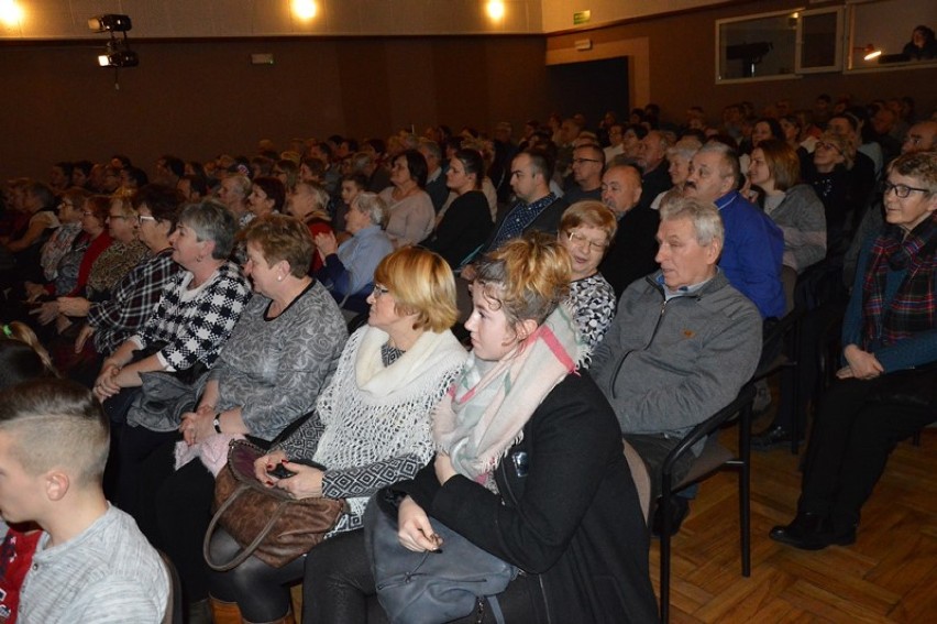 Koncert dla Babci i Dziadka w Karsznicach [zdjęcia]