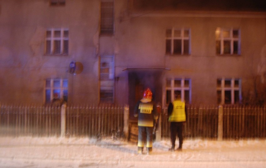 W Wejherowie doszło do pożaru opuszczonego budynku