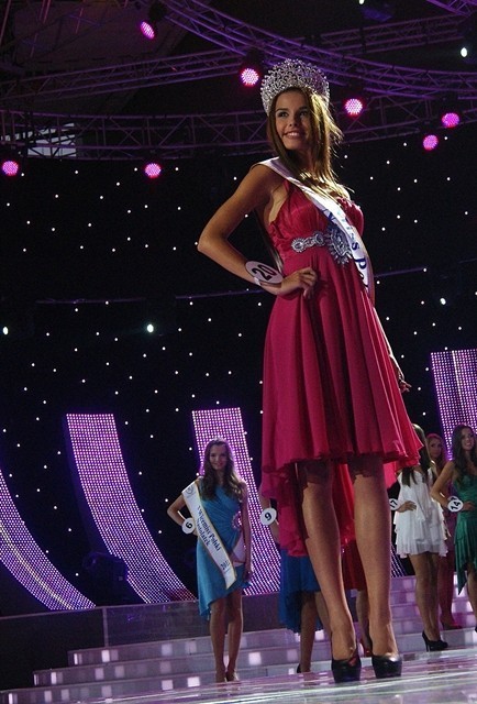 Miss Polski Nastolatek 2011 została Weronika Szmajdzińska [ZDJĘCIA]