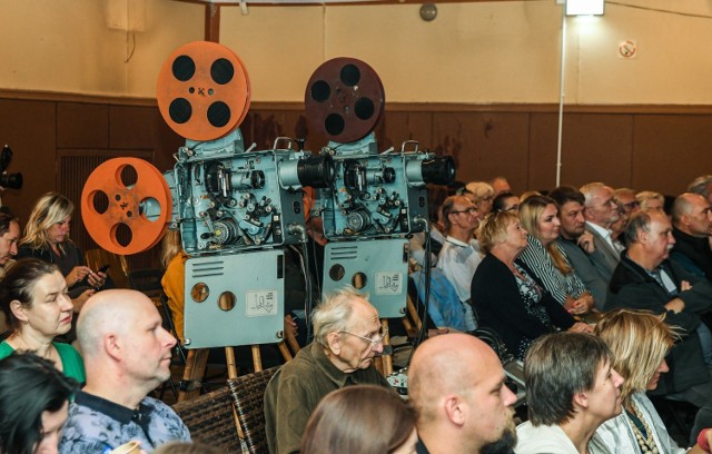 Większość dawnych filmów z myślą o Old Film Festival Bydgoszcz 2021 przejdzie digitalizację, ale część tytułów Kino Pomorzanin zamierza pokazać na swych zabytkowych projektorach