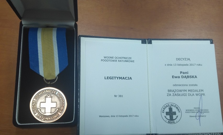 Medale od WOPR dla zasłużonych