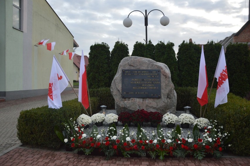 Podczas Dni Papieskich bełchatowianie wspominają księdza...