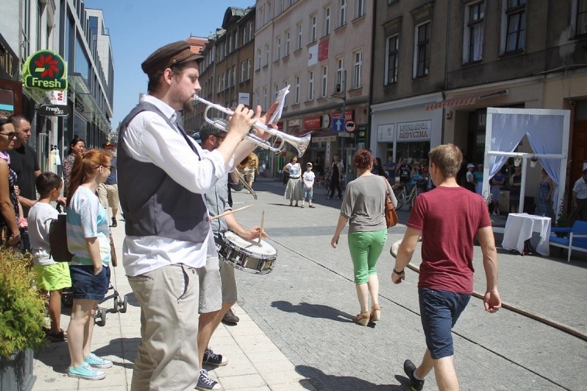 Flash mob na Półwiejskiej