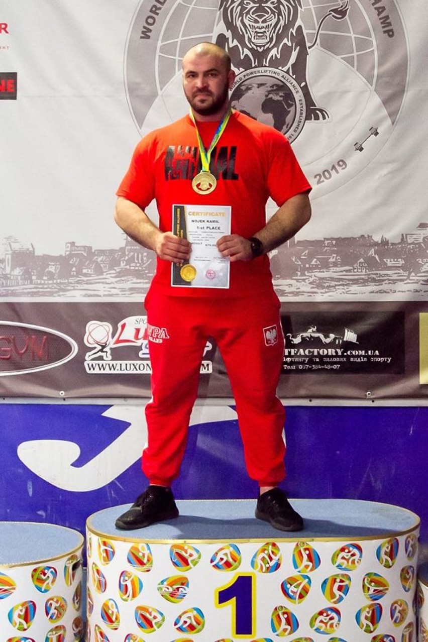 Kamil Nojek z Kwidzyna mistrzem świata w trójboju siłowym [ZDJĘCIA]