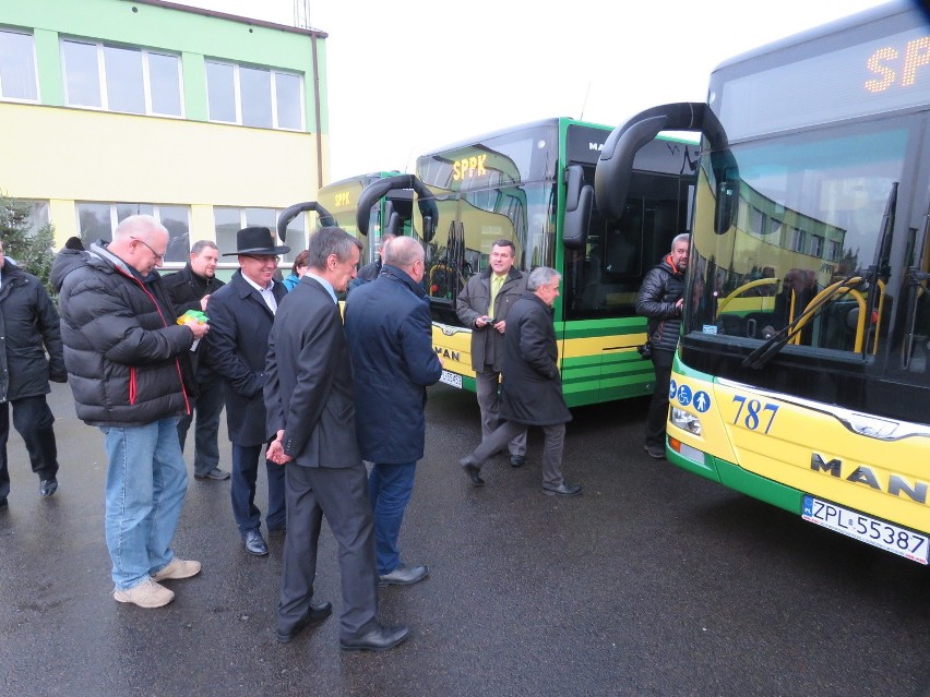 Nowe, wygodne autobusy dla Szczecina i Polic [zdjęcia, wideo]