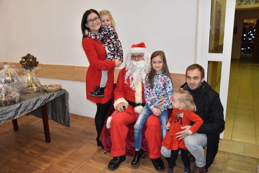 Świąteczny kiermasz w Grąblewie to już lokalna tradycja. Jak było w tym roku? 