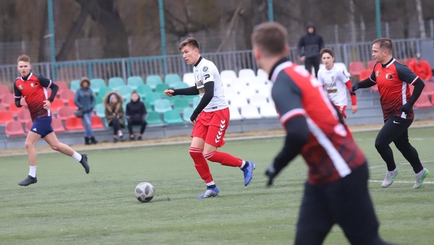 Zaglebie sosnowiec - czarni sosnowiec u-17 sparing...