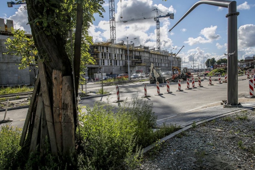 Zmiana organizacji ruchu na ul. 3 Maja. Jak się jeździ? Piszcie w komentarzach [WIDEO, ZDJĘCIA]