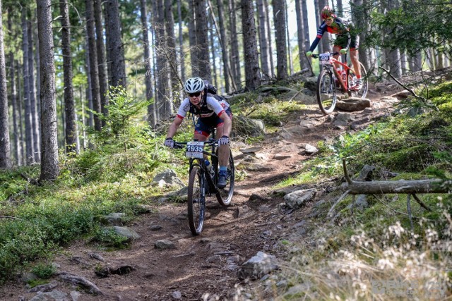 Międzychodzianin zamienił pracę w dyskoncie na miłość do rowerów i teraz otwiera swój własny sklep oraz serwis… rowerowy. Od 2016 roku Paweł Borowiak ścigał się na rowerach w zawodach MTB.