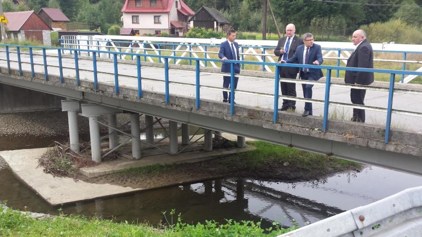 Most w Glince - wojewoda dofinansuje odbudowę