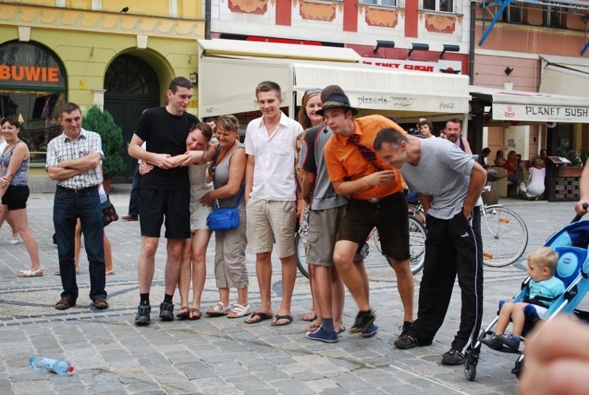 Międzynarodowy Festiwal Sztuki Ulicznej BuskerBus 2012 we Wrocławiu (ZDJĘCIA)