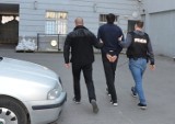 Włamywał się do biletomatów w Gdańsku. Obywatel Gruzji usłyszał zarzuty i trafił do aresztu