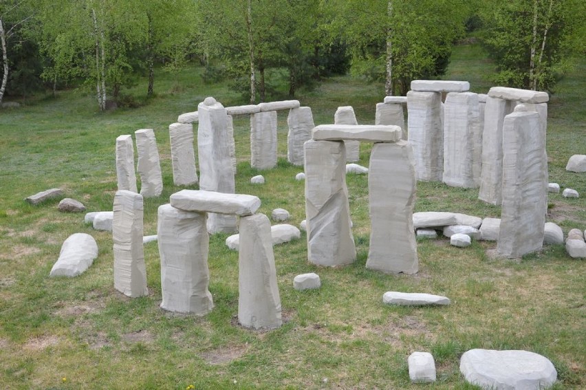 Skierniewicka replika megalitycznego Stonehenge [ZDJĘCIA]