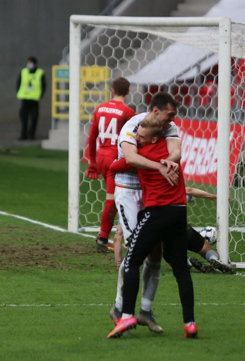 7.05.2021 r. GKS Tychy - Górnik Łęczna 3:1.

Zobacz kolejne...