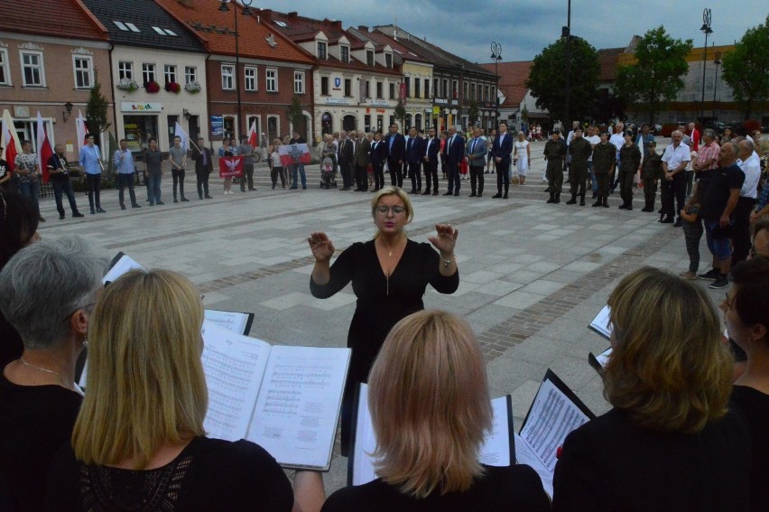 Godzina "W" w Myślenicach. Myśleniczanie uczcili uczestników zrywu niepodległościowego sprzed 77 lat