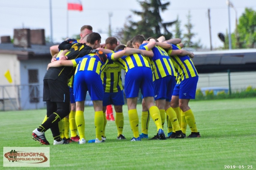 Victoria Ostrzeszów - Stal Pleszew 4:1