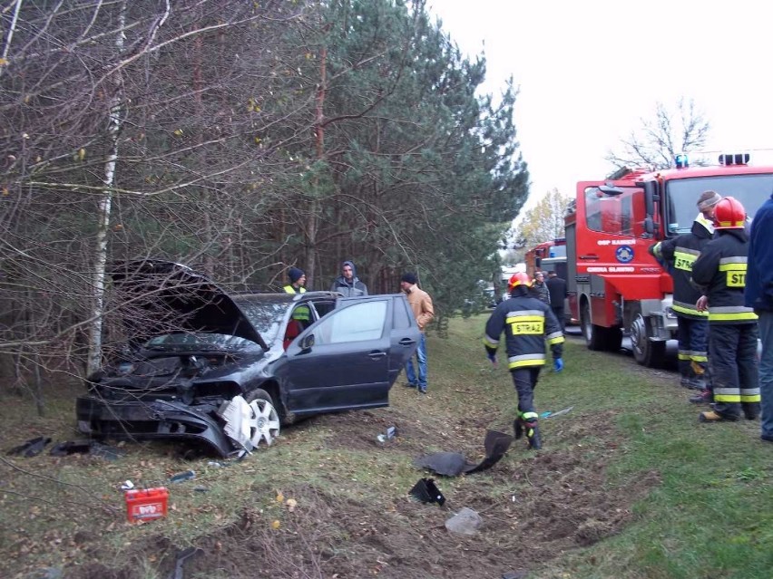 Wypadek w Prymusowej Woli w pow. opoczyńskim. Zderzyły się trzy auta ciężarowe