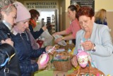 Kiermasz Wielkanocny w Tucholi. Można było kupić zajączki, pisanki... [zdjęcia]