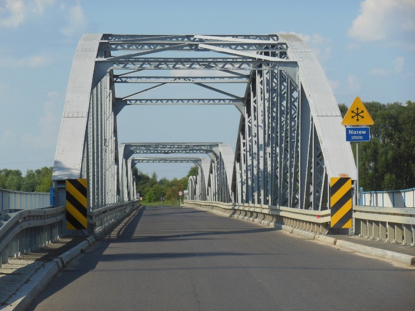 Most w Tykocinie nad rzeką Narwią