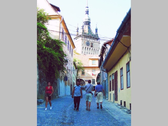 Sighisoara to malownicze miasteczko Rumunii ze średniowiecznym rodowodem. To właśnie stąd miał pochodzić pierwowzór hrabiego Draculi / fot. Aleksandra Gierwat