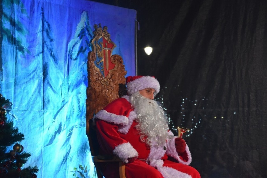 W ubiegłym roku, wizyta świętego Mikołaja przyciągnęła tłumy...