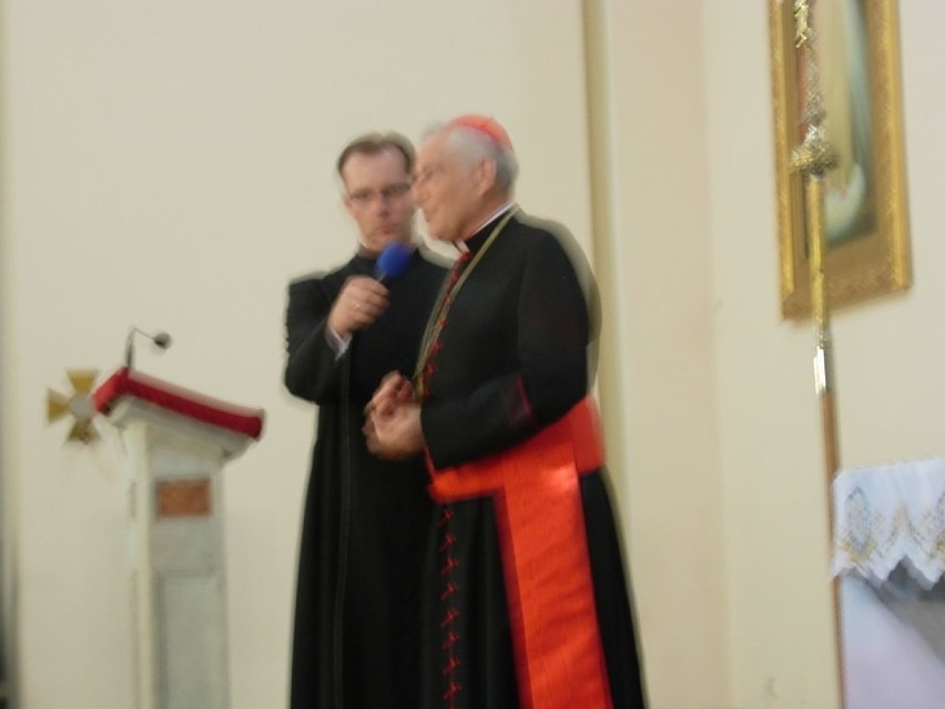 Kardynał Zenon Grocholewski mówił o godności i tolerancji....
