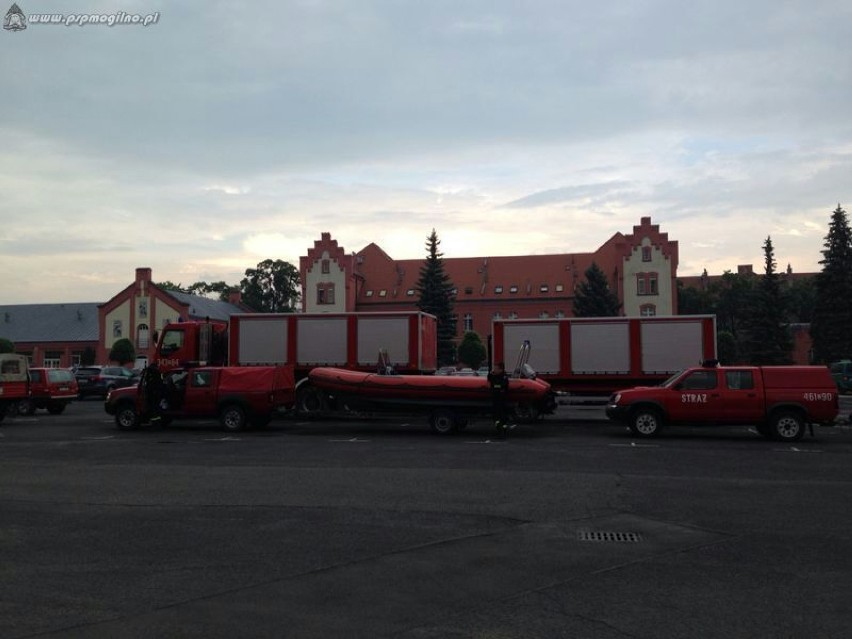 Strażacy z Mogilna pomagają przy powodzi na Dolnym Śląsku...