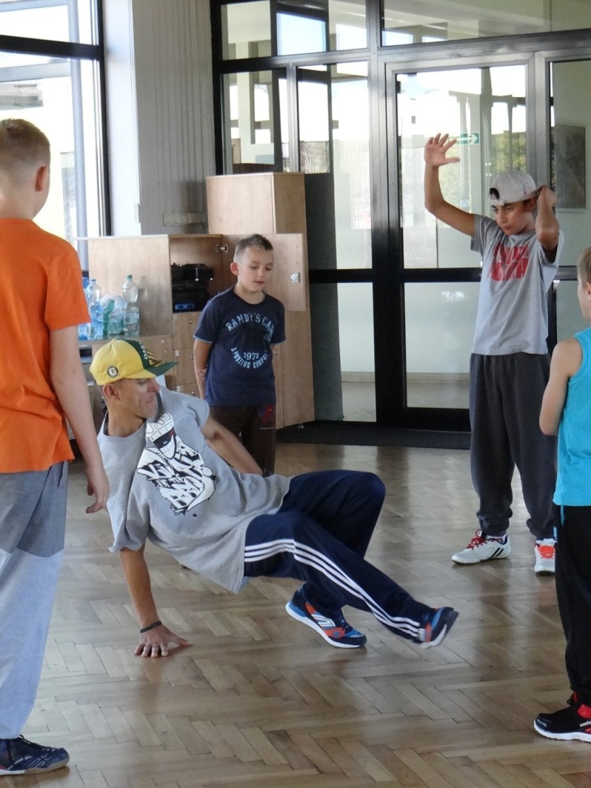 Warsztaty tańca break dance w MDK w Radomsku