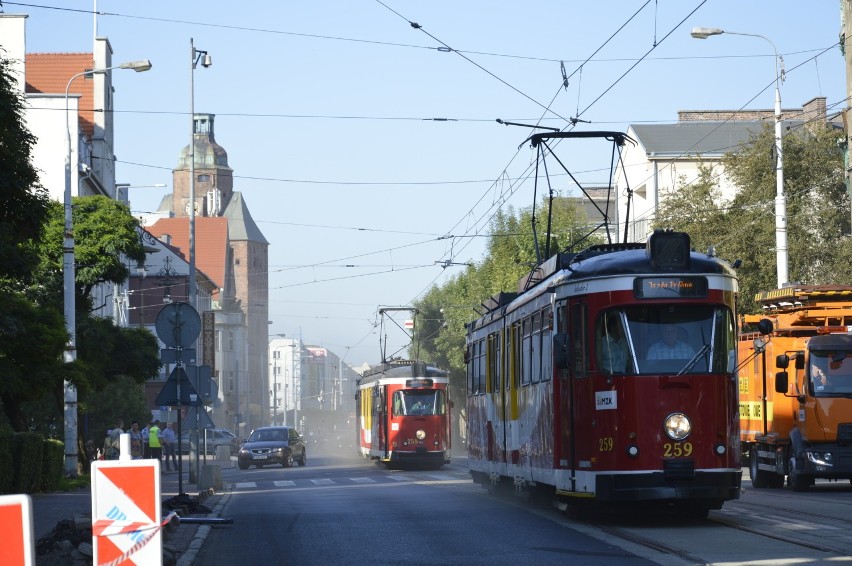 Zdjęcia z próbnego przejazdu tramwaju ul. Warszawską

WIDEO:...