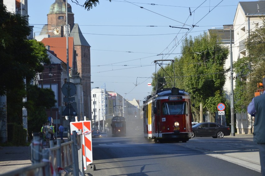 Zdjęcia z próbnego przejazdu tramwaju ul. Warszawską

WIDEO:...