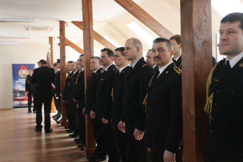 Nowy komendant straży pożarnej w Legnicy (ZDJĘCIA)