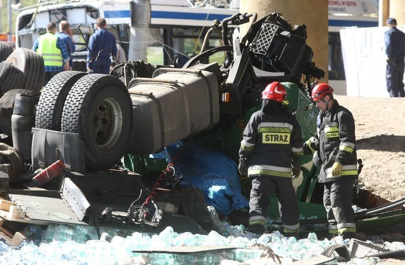 Wypadek na Morskiej w Gdyni. Czy ciężarówka miała sprawne hamulce? [ZDJĘCIA]